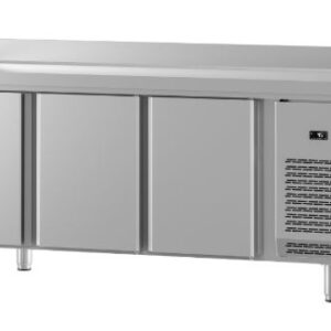 BAJO MOSTRADOR REF. 3 PUERTAS CIEGAS IM603P