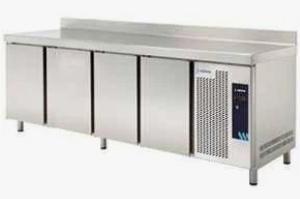 MESA REFRIGERADA 4 PUERTAS CIEGAS MPS-250 HC 2542*600*850 MM